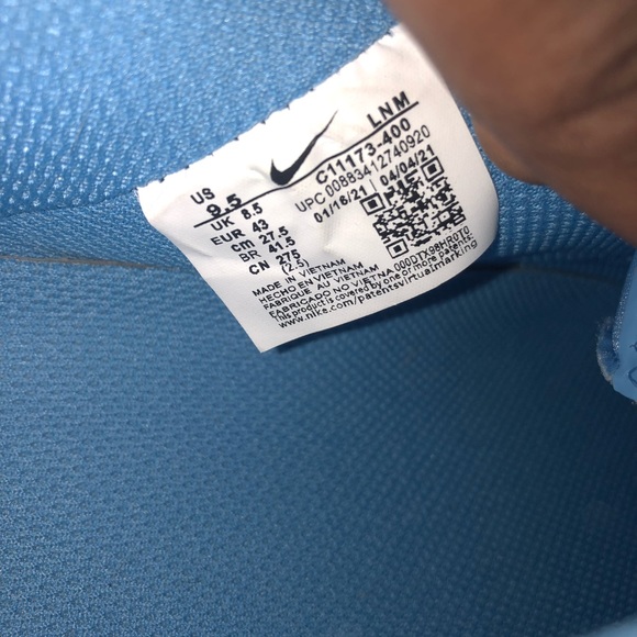 Never been worn once (no shoe box ) i keep all my shoes in containers - Picture 2 of 6